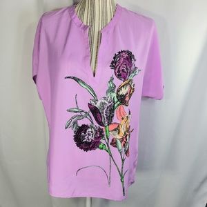 NY&Co Flower Graphic Top Size Medium